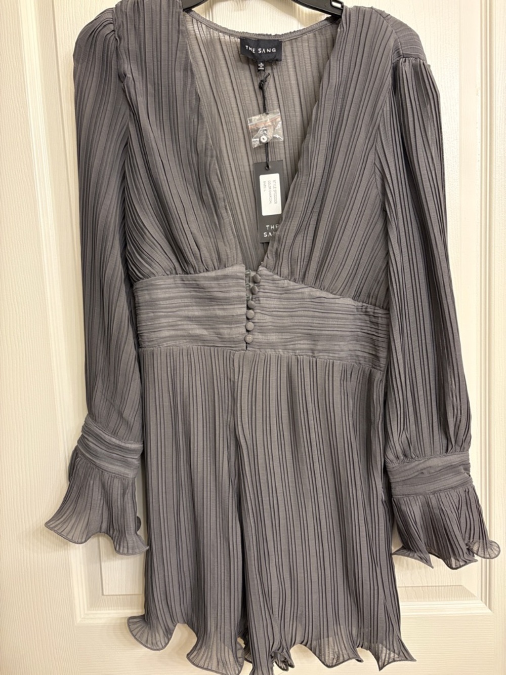The Sangs Pleated Gray Long-Sleeve Romper